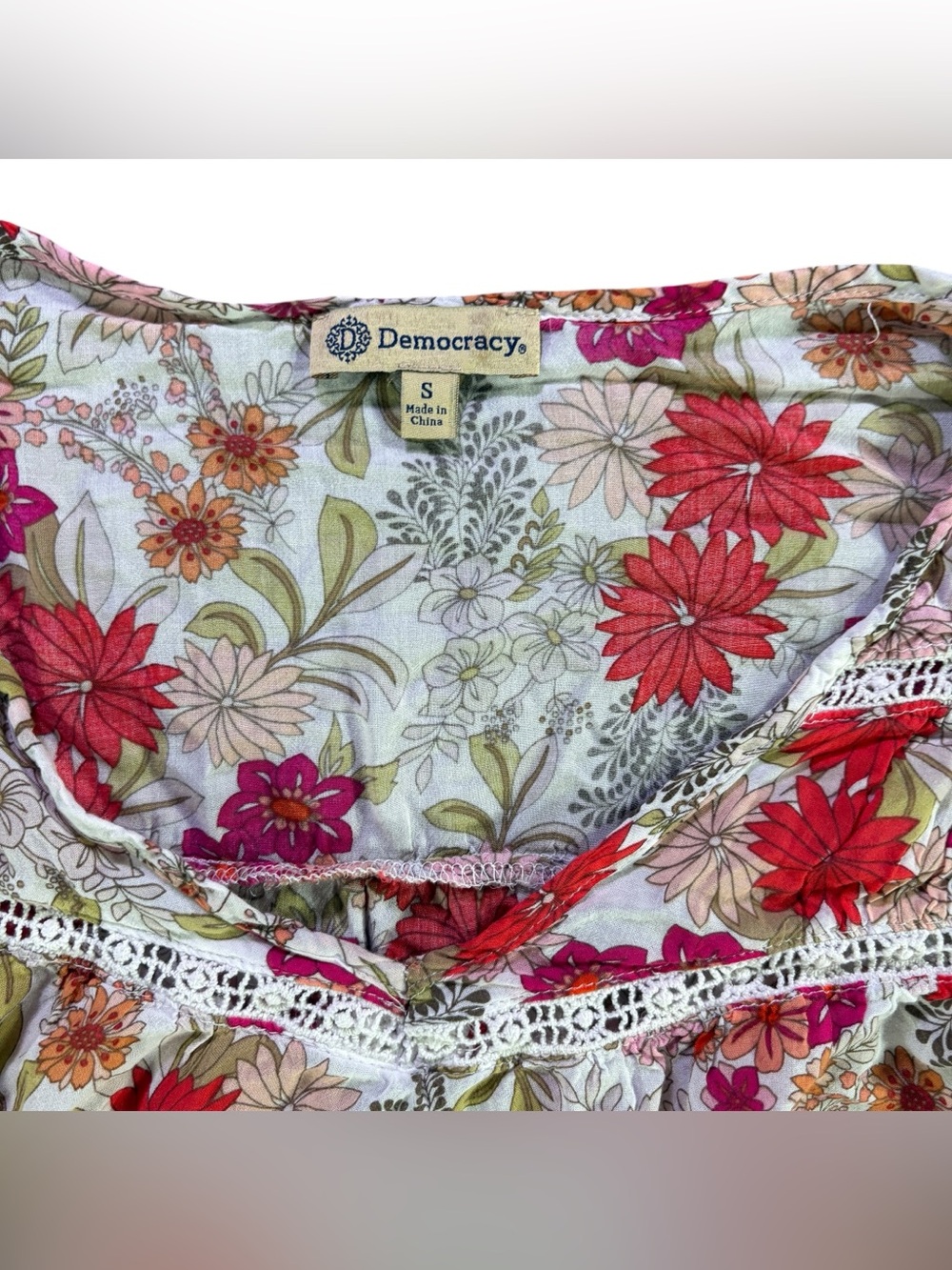 Democracy Floral Peasant Blouse Rayon Boho Cottagecore Top Size Small